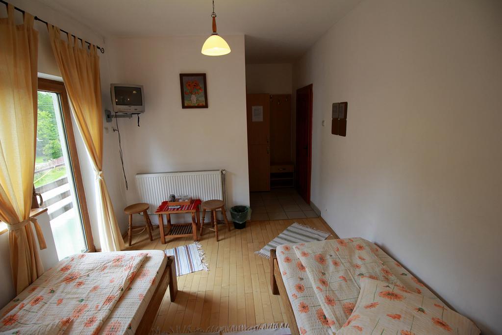 Vila Sucu Hotel Poiana Mărului Camera foto