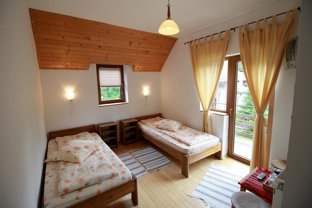 Vila Sucu Hotel Poiana Mărului Camera foto