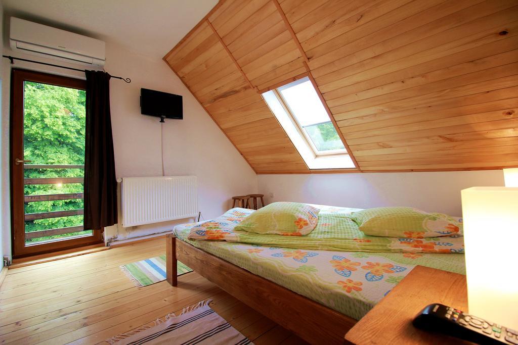 Vila Sucu Hotel Poiana Mărului Camera foto