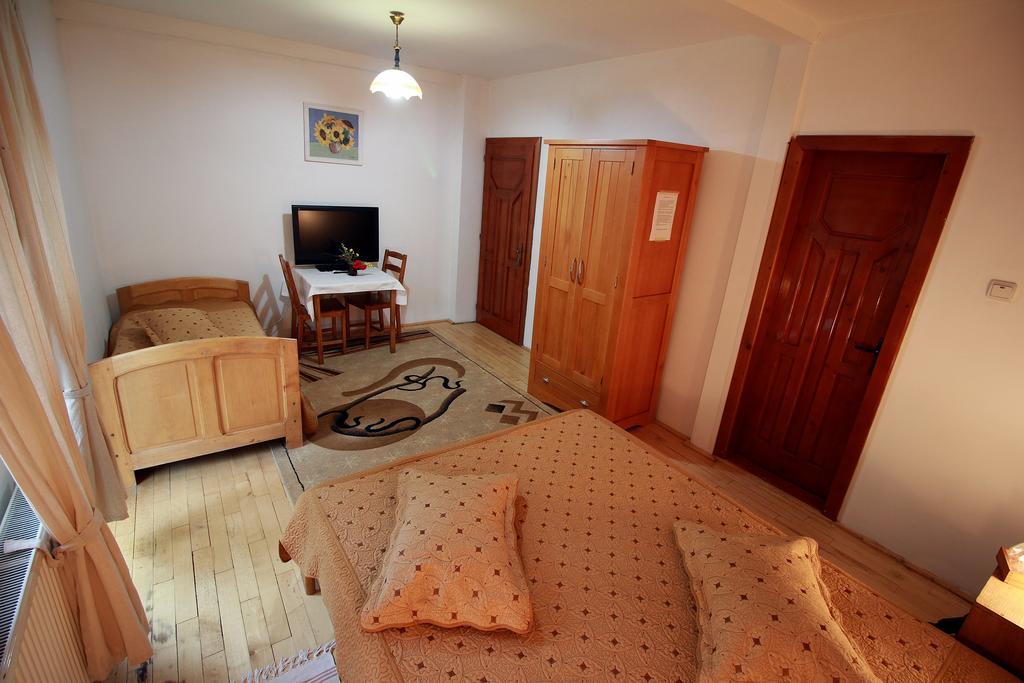 Vila Sucu Hotel Poiana Mărului Camera foto