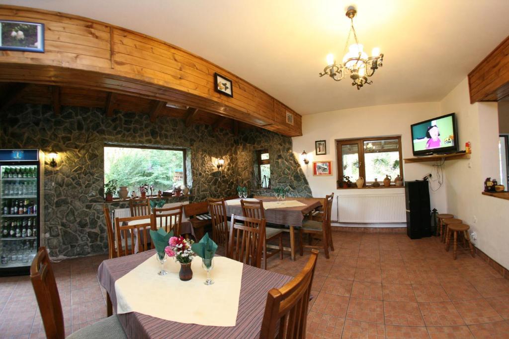 Vila Sucu Hotel Poiana Mărului Esterno foto
