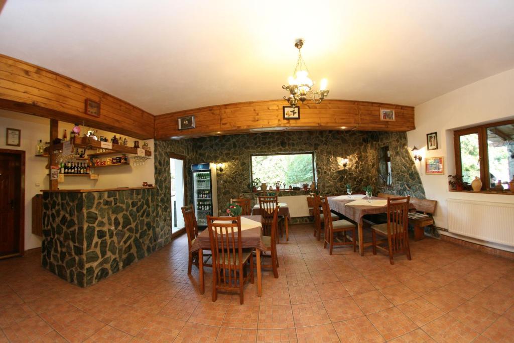 Vila Sucu Hotel Poiana Mărului Esterno foto