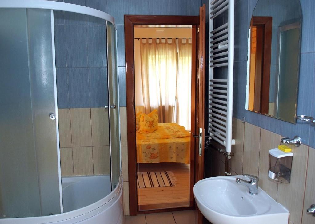 Vila Sucu Hotel Poiana Mărului Camera foto